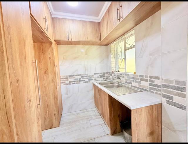4 BEDROOM HOUSE FOR SALE IN THREE RIVERS
